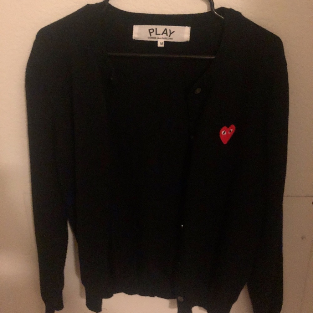 comme des garons play red heart crew neck cardigan